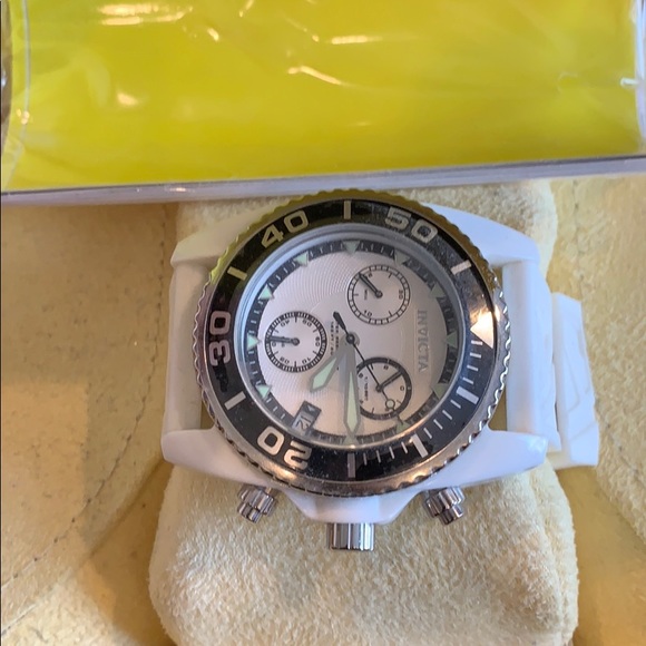 Watch - Picture 2 of 2